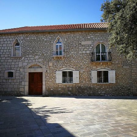 Family Friendly Apartments Island Rab Kampor Extérieur photo