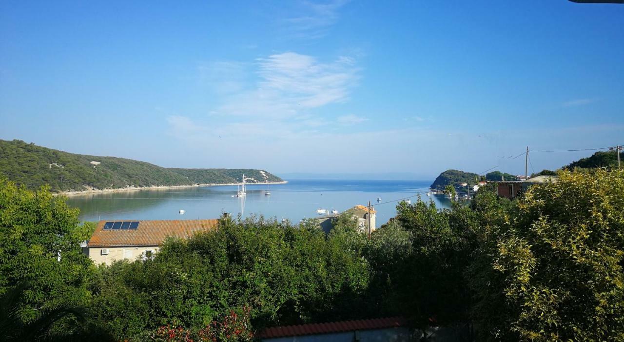 Family Friendly Apartments Island Rab Kampor Extérieur photo