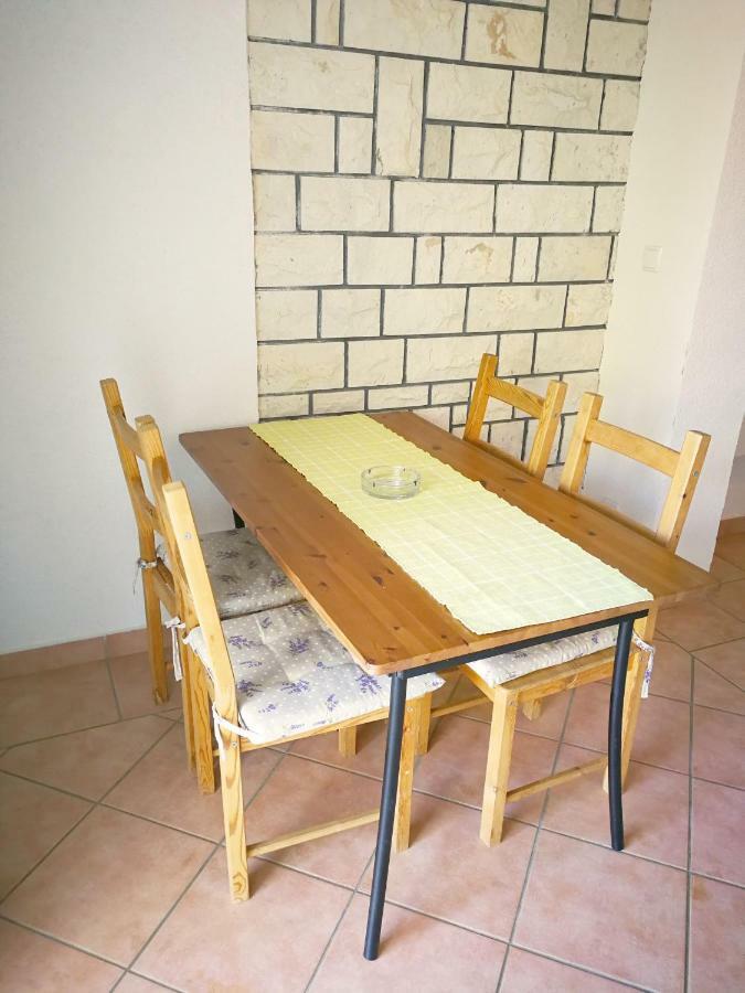 Family Friendly Apartments Island Rab Kampor Extérieur photo