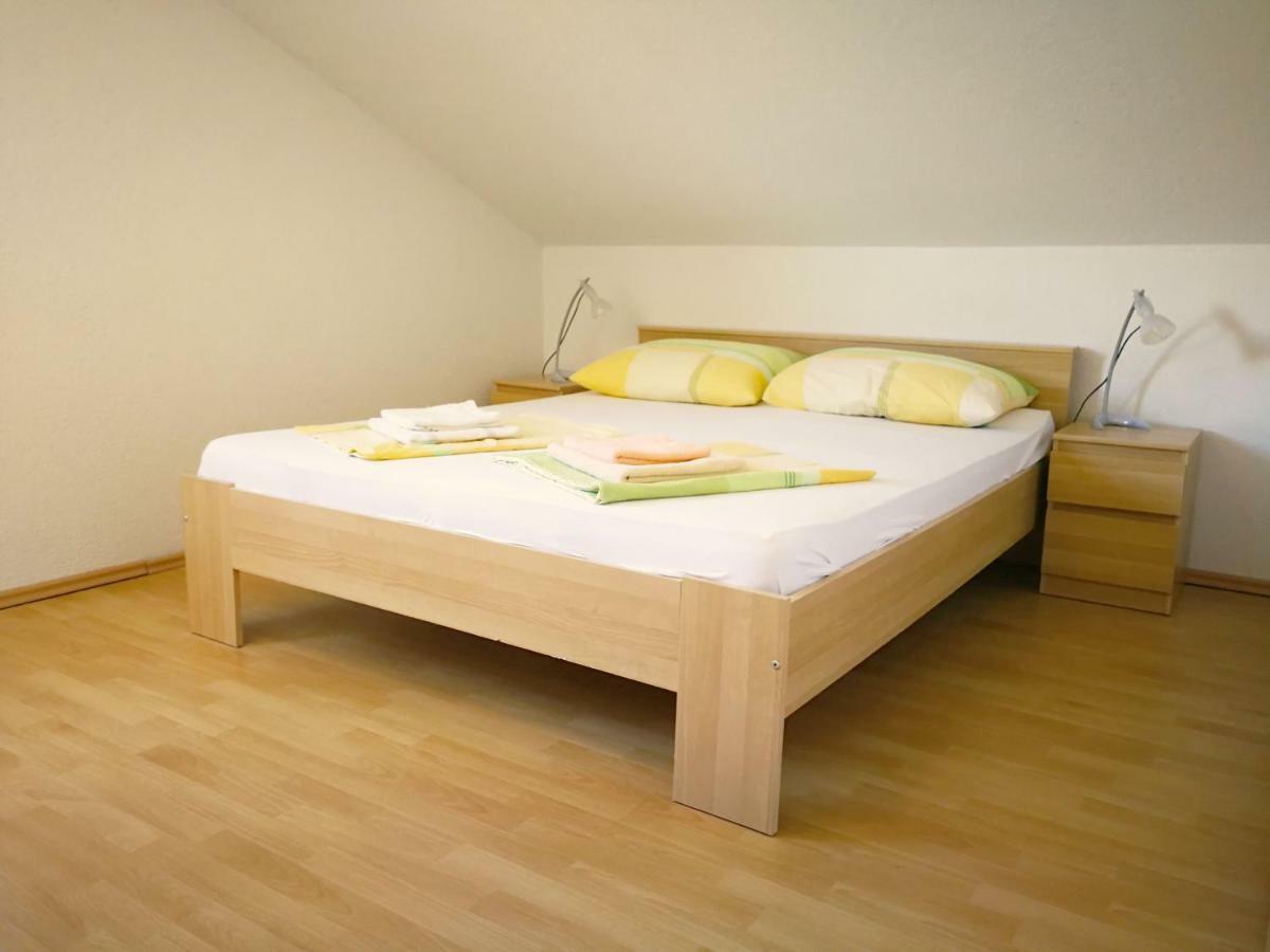 Family Friendly Apartments Island Rab Kampor Extérieur photo
