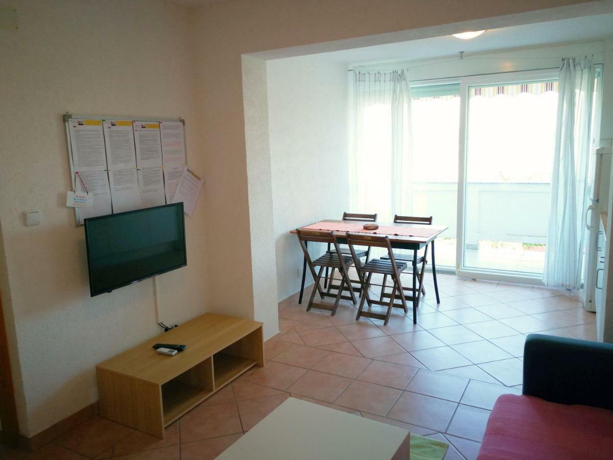 Family Friendly Apartments Island Rab Kampor Extérieur photo