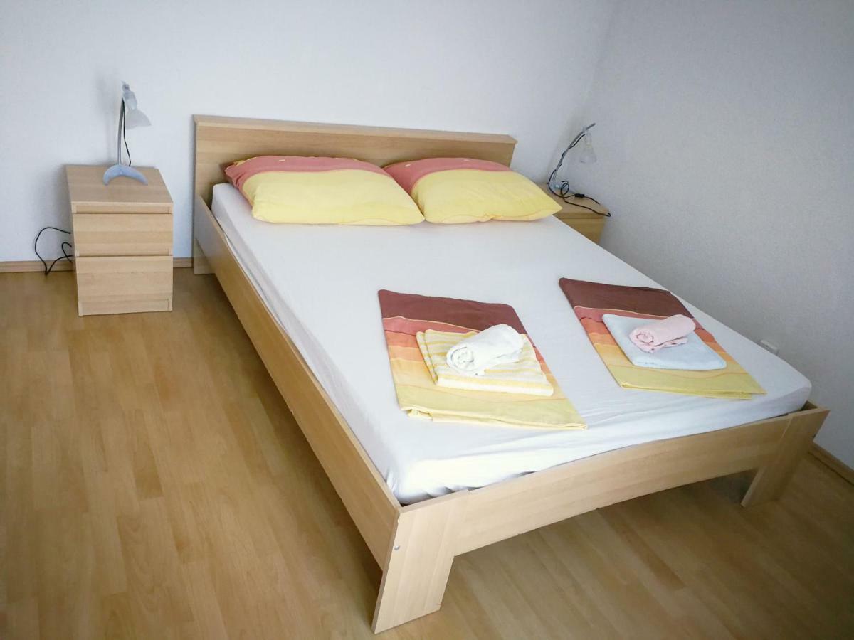 Family Friendly Apartments Island Rab Kampor Extérieur photo