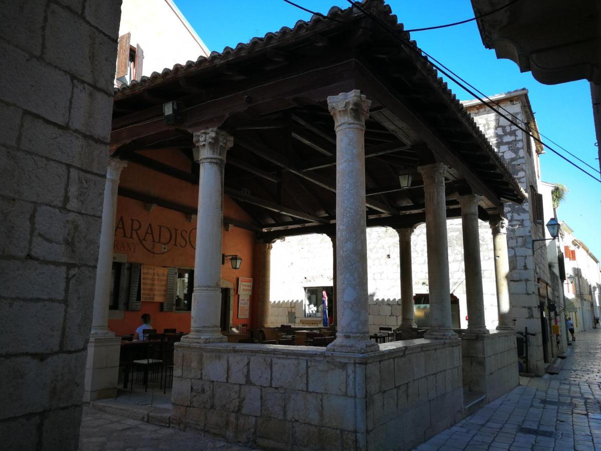 Family Friendly Apartments Island Rab Kampor Extérieur photo